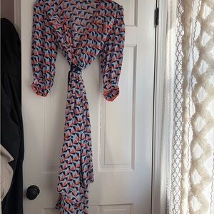 Diane Von Furstenberg Blue & Orange Geometric Tie-Front Long Sleeve Dress